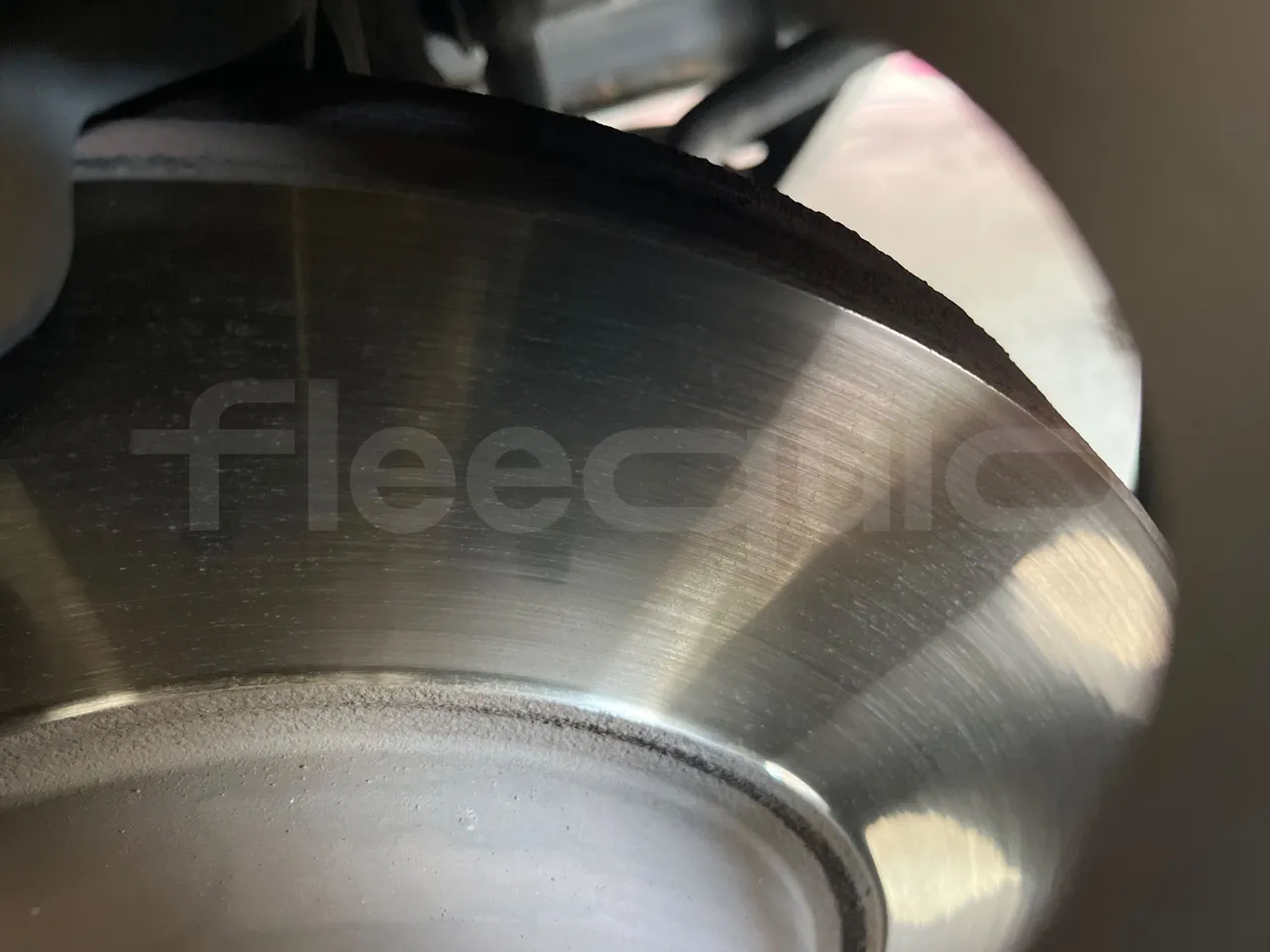 Irizar Daf - front discs right