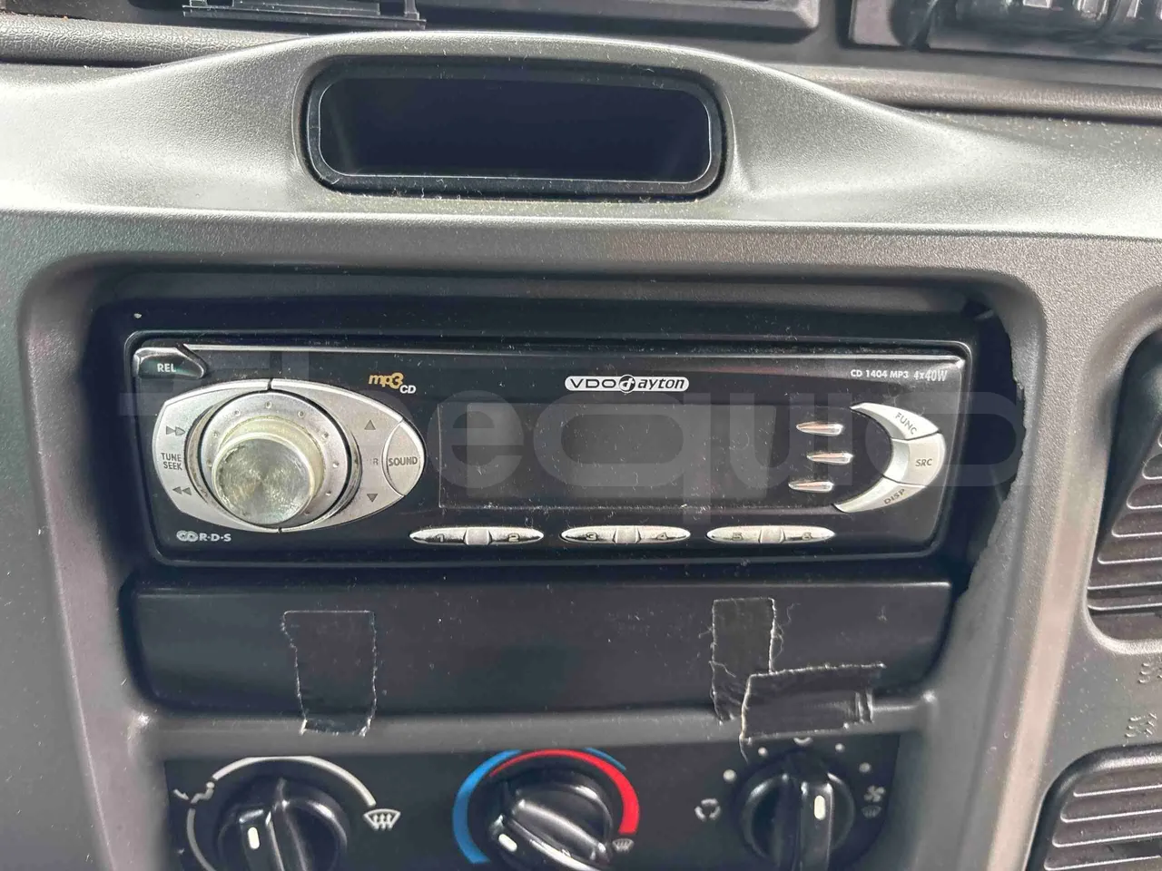 Ford Transit H9FA - Euro3 - 101kW - 6.374mt - radio accessories photo