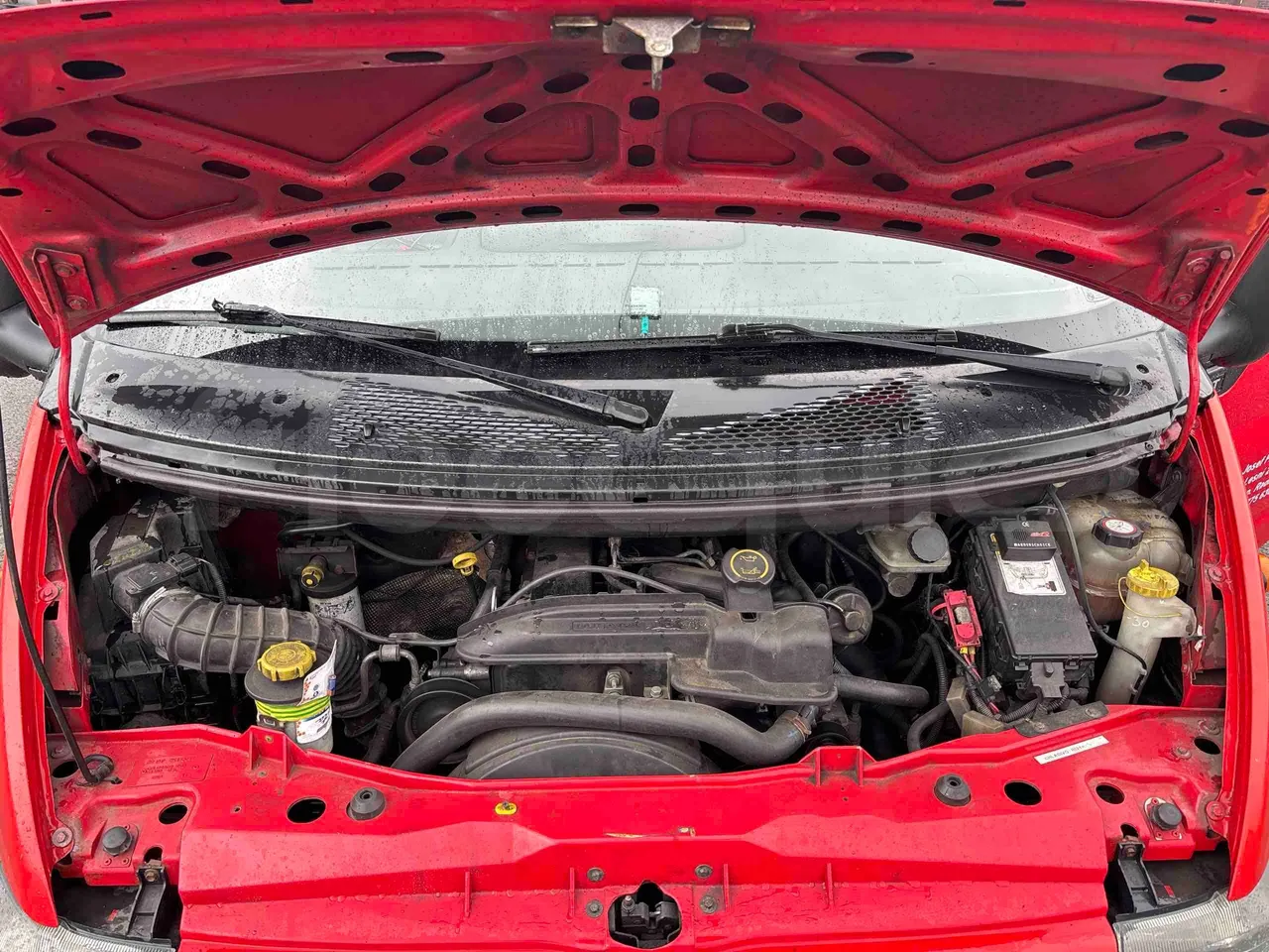 Ford Transit H9FA - Euro3 - 101kW - 6.374mt - rear hatch open