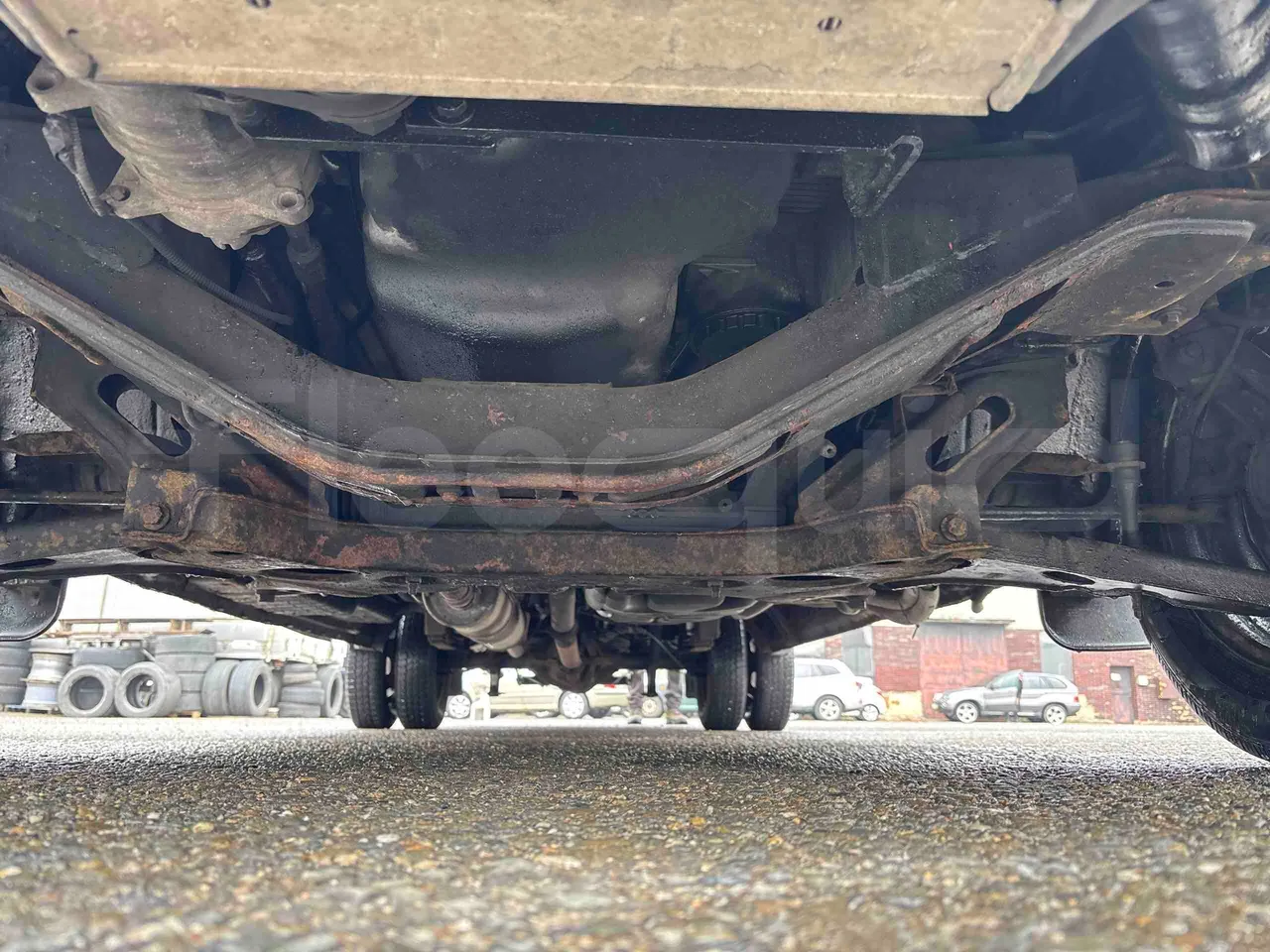 Ford Transit H9FA - Euro3 - 101kW - 6.374mt - front undercarriage from front