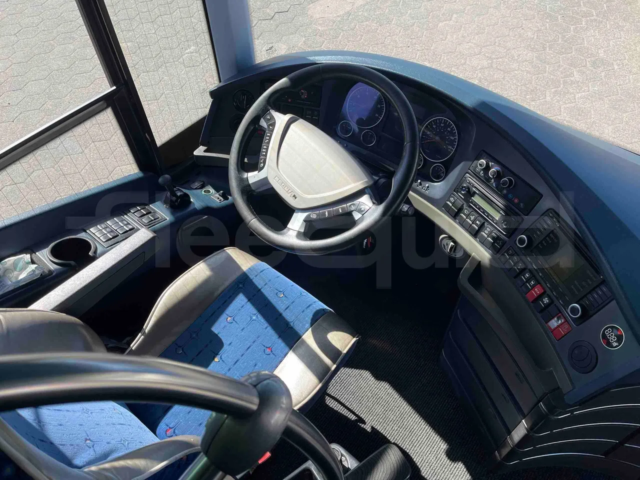 Neoplan Starliner N5217 - EUR5 - 371kW - 14m - buttons panels on
