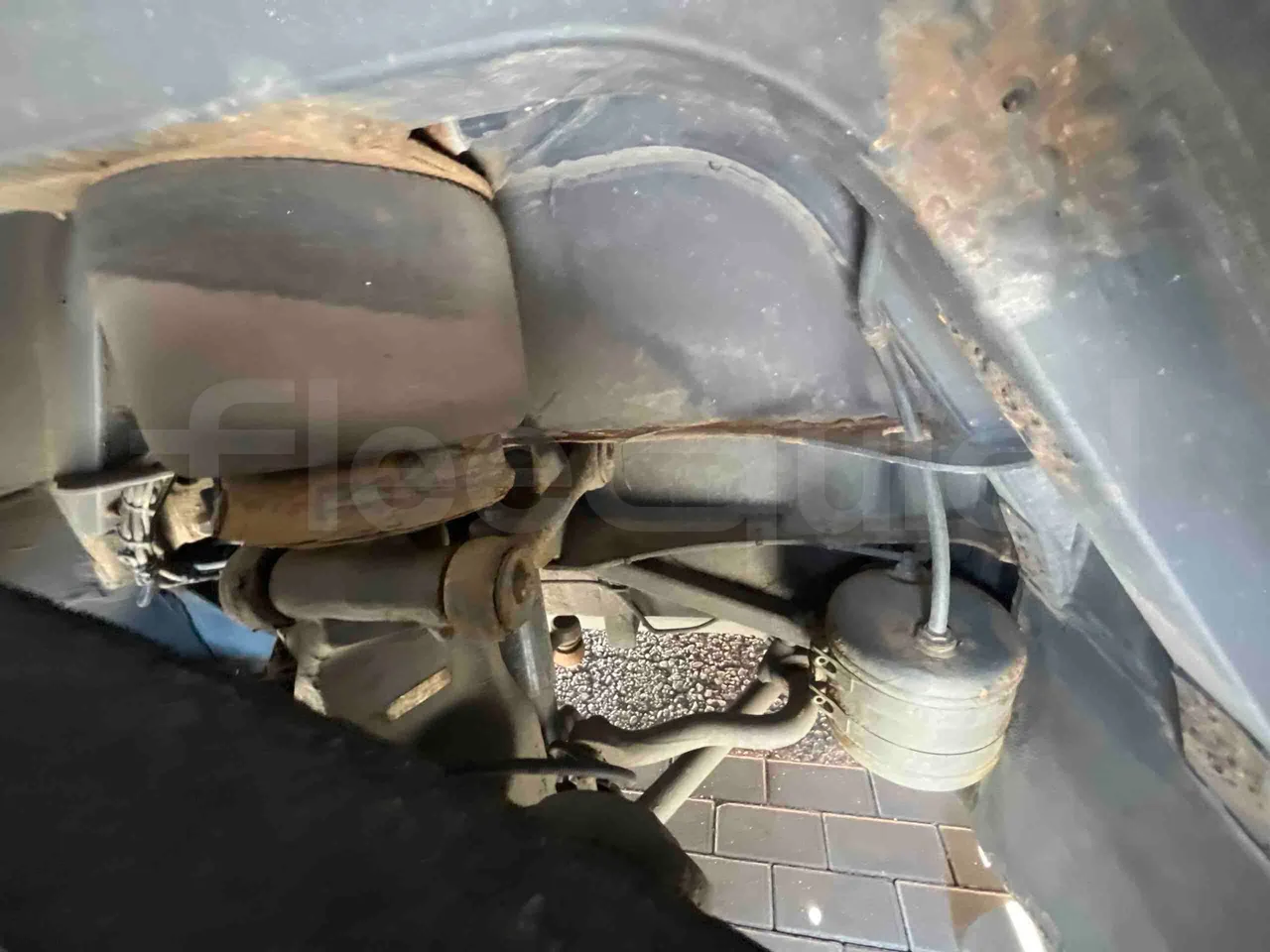 Neoplan Starliner N5217 - EUR5 - 371kW - 14m - front brake calipers left
