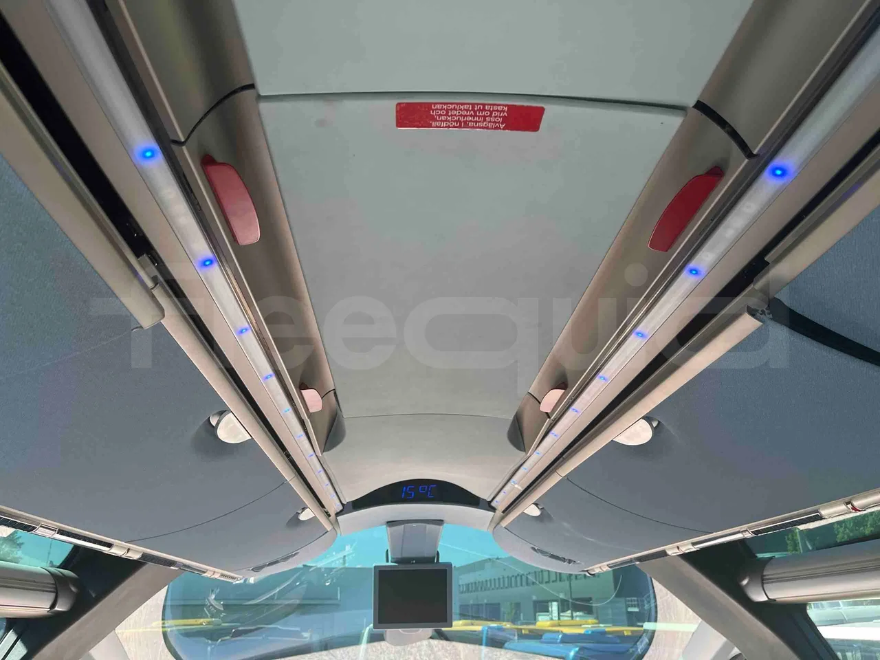 Neoplan Starliner N5217 - EUR5 - 371kW - 14m - roof hatch 1
