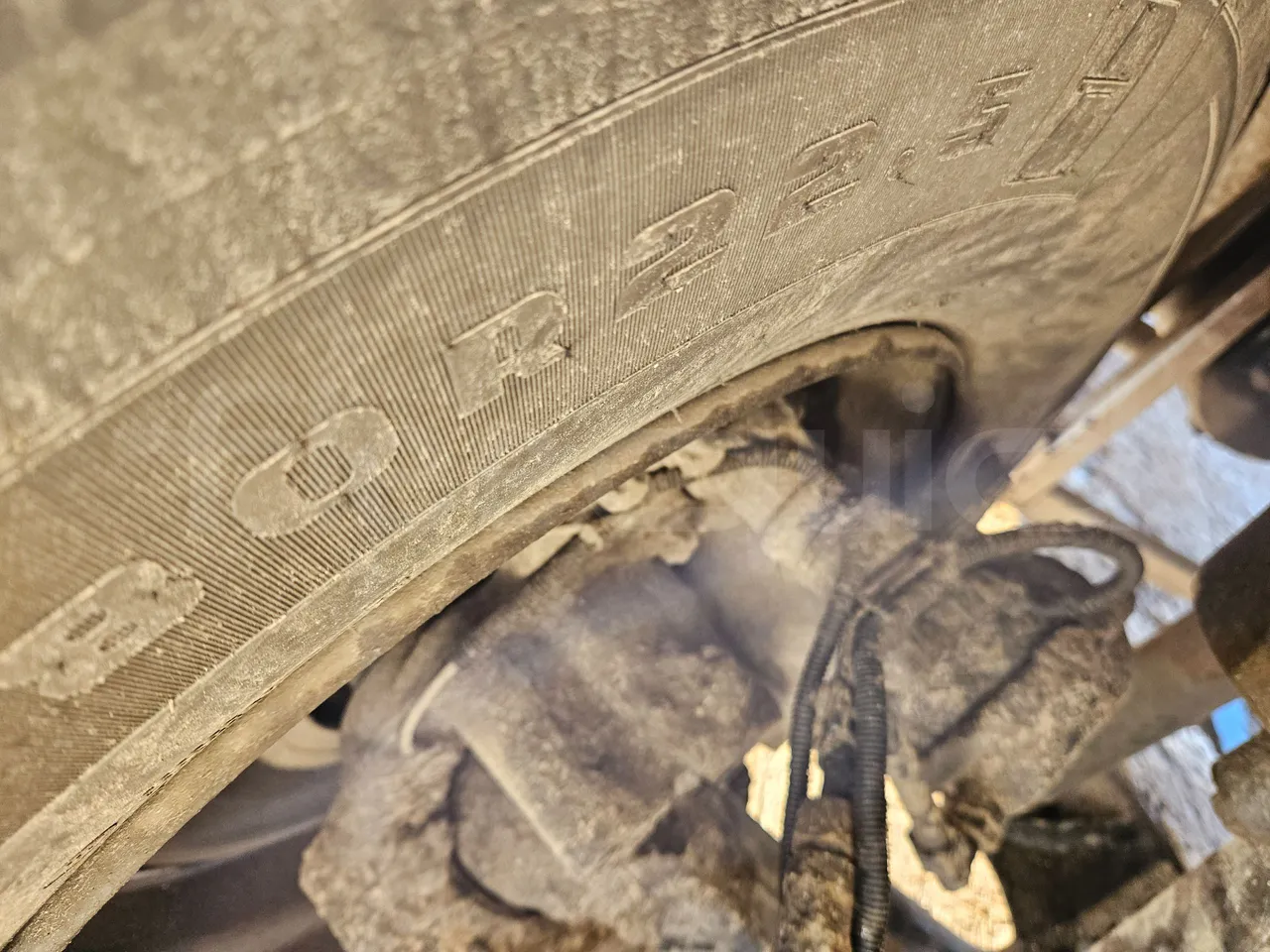 Man A91 Carrier - EUR4 - 206kW - 12.700m - front brake calipers right