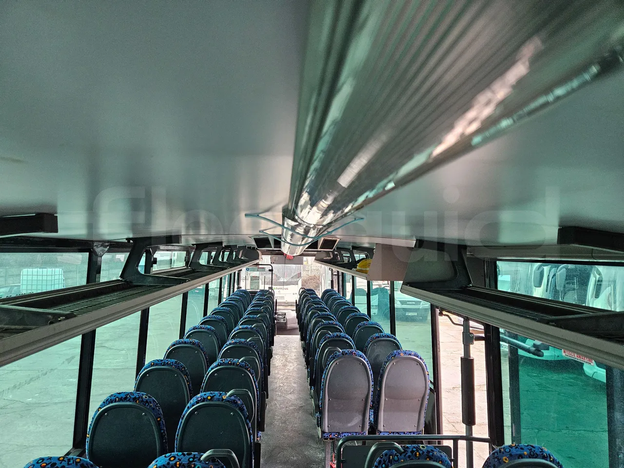 Man A91 Carrier - EUR4 - 206kW - 12.700m - overhead compartments photo