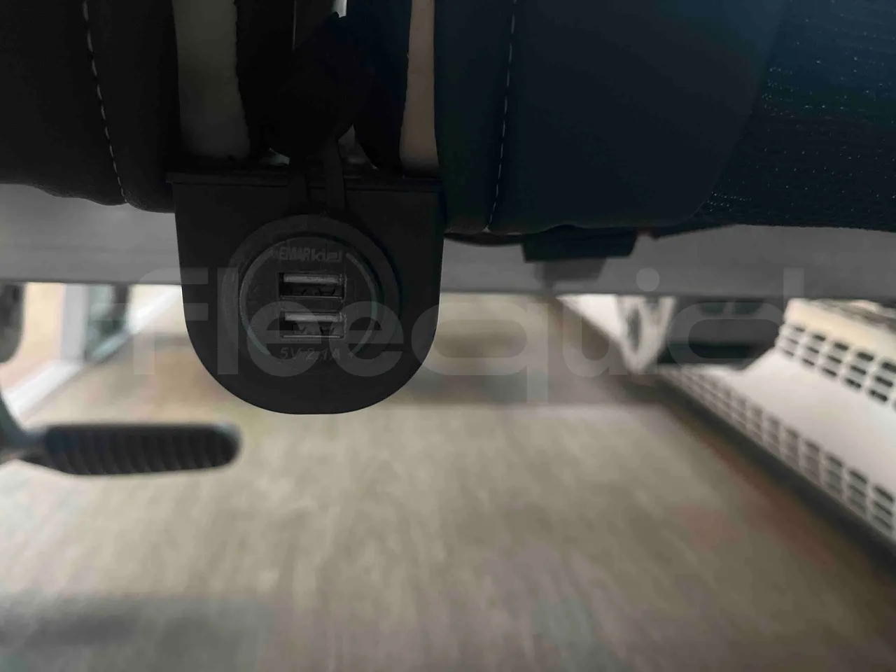 Man Tourliner C JOACB - Euro6 - 338kW - 13.103mt - usb charging detail