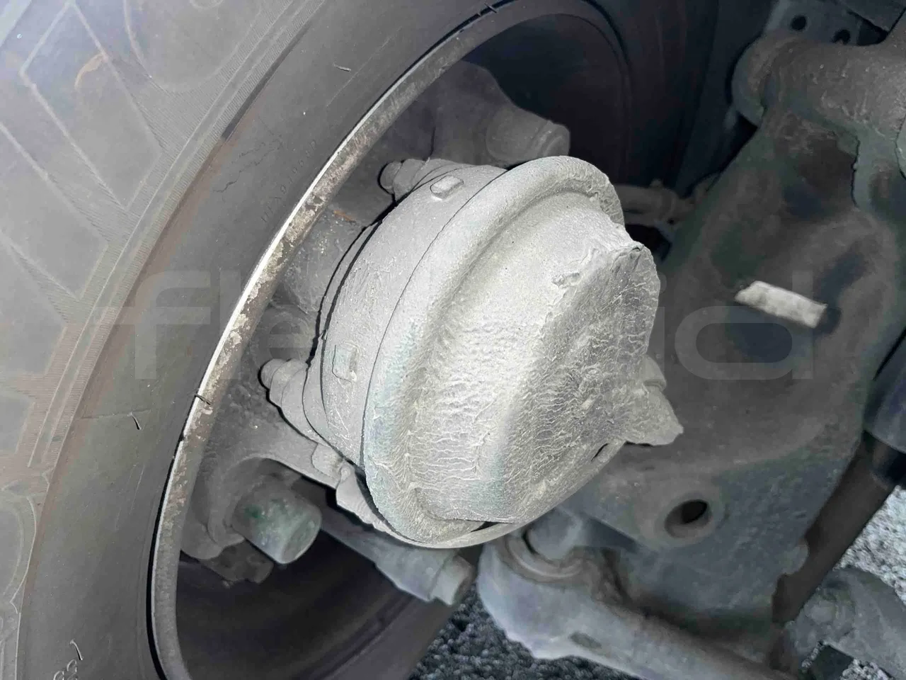 Man Tourliner C JOACB - Euro6 - 338kW - 13.103mt - front brake calipers left