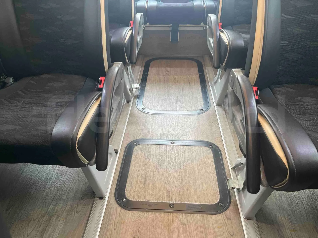 Man Tourliner C JOACB - Euro6 - 338kW - 13.103mt - floor hatches photo