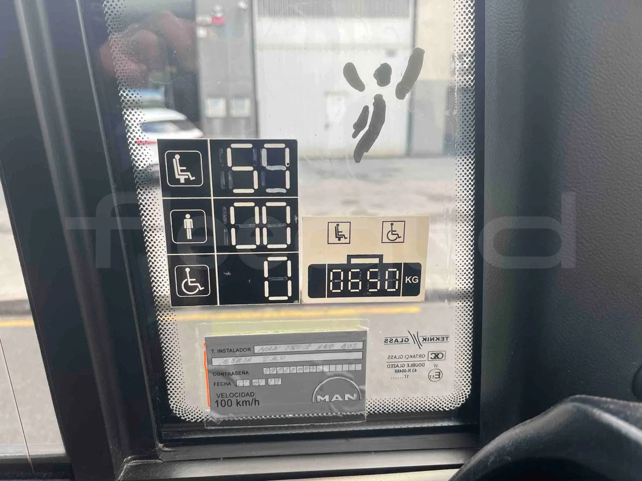 Man Tourliner C JOACB - Euro6 - 338kW - 13.103mt - seat plate photo