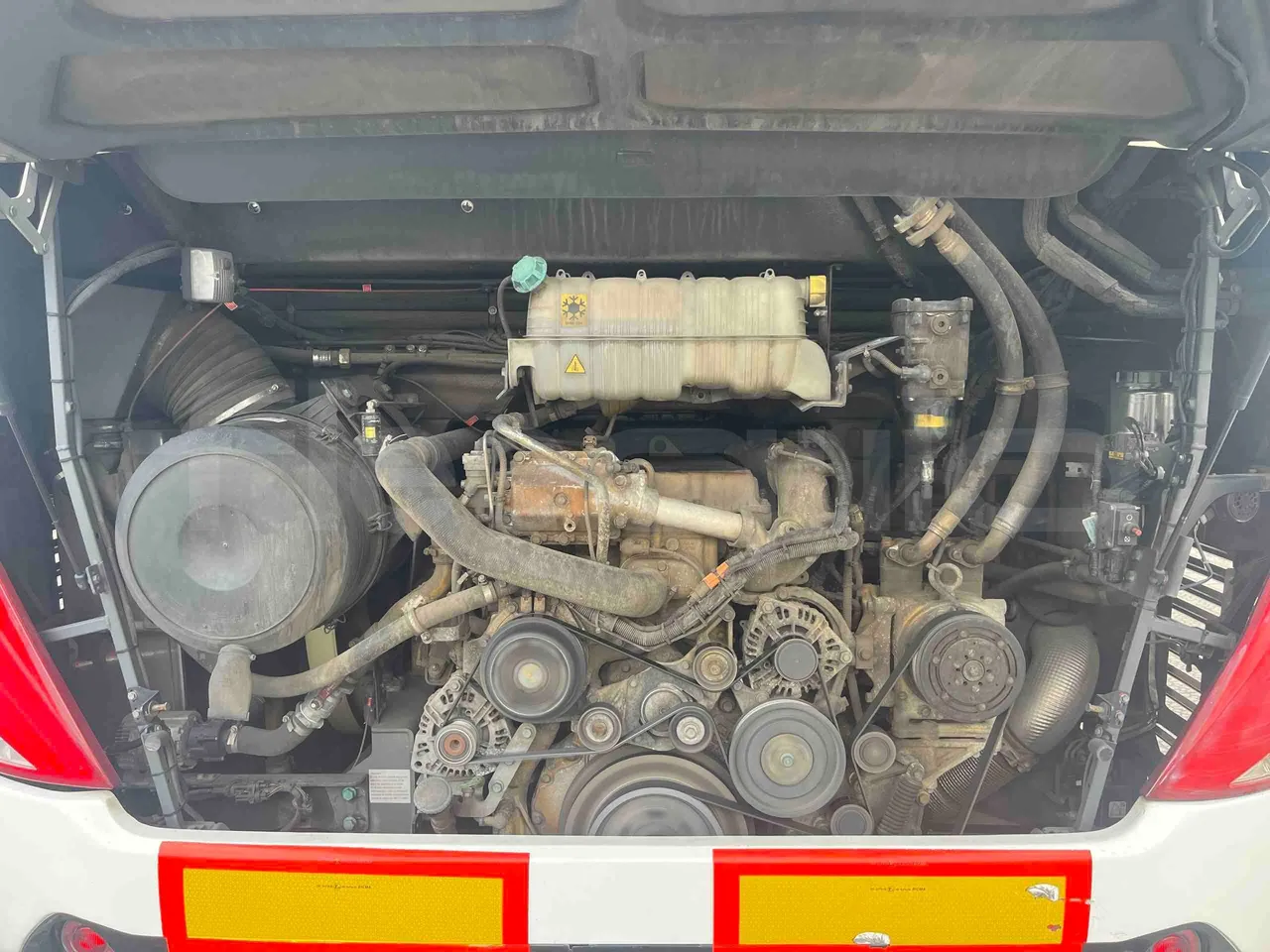 Man Tourliner C JOACB - Euro6 - 338kW - 13.103mt - rear hatch open