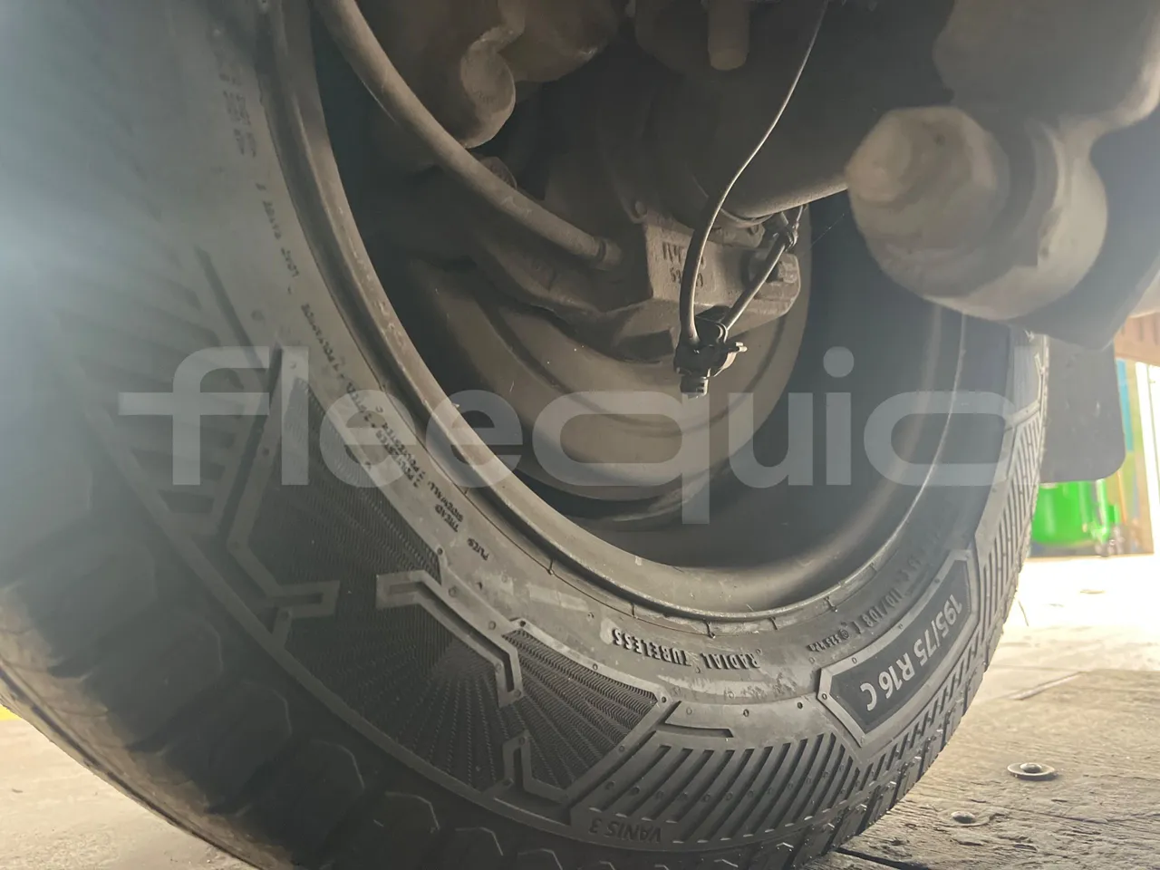 Iveco Daily A50/S30/VI - Euro6 - 125kw - 7.294mt - axle 2 discs right