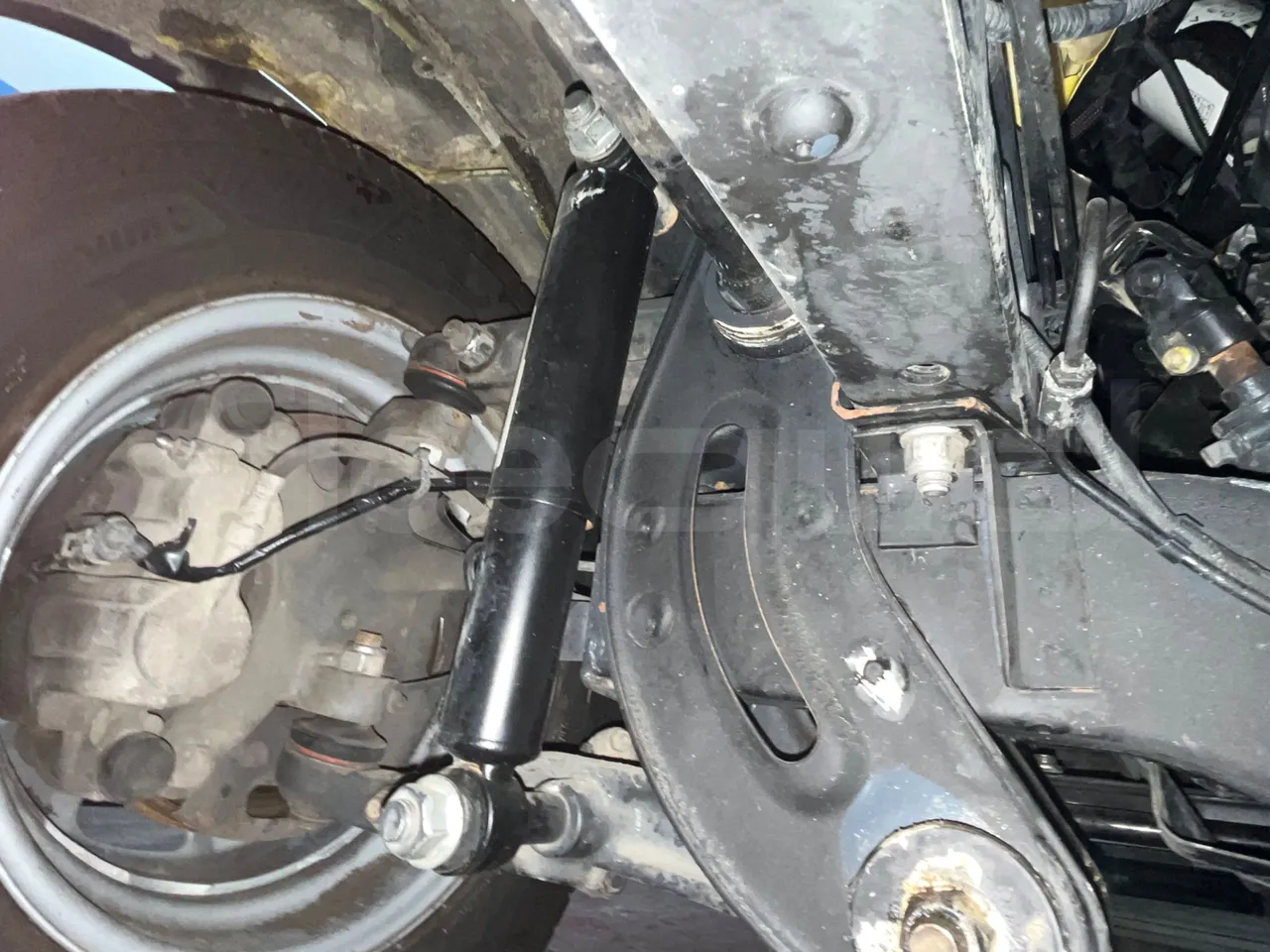 Iveco Daily A50/S30/VI - Euro6 - 125kw - 7.294mt - front air springs left