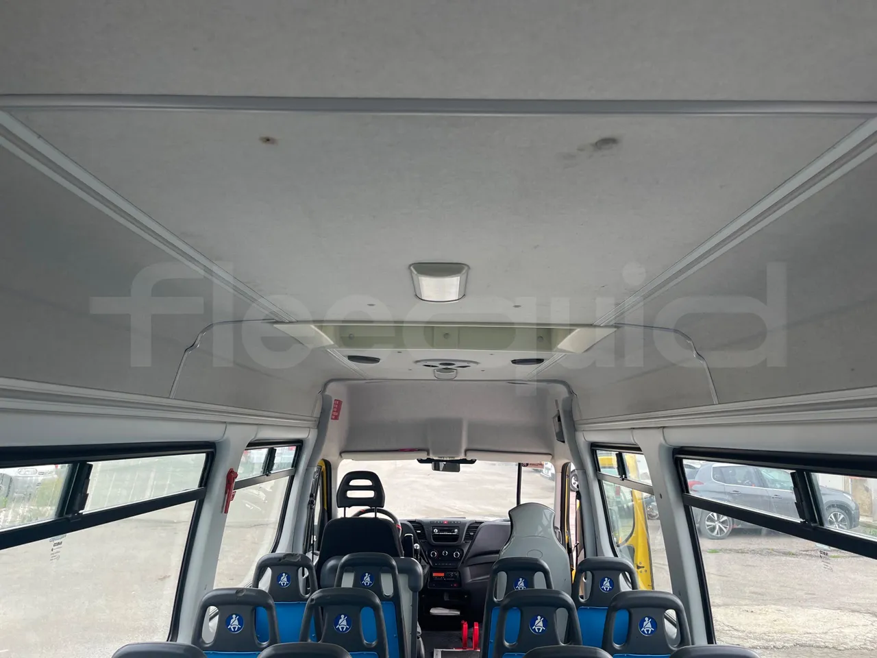 Iveco Daily A50/S30/VI - Euro6 - 125kw - 7.294mt - overhead compartments photo