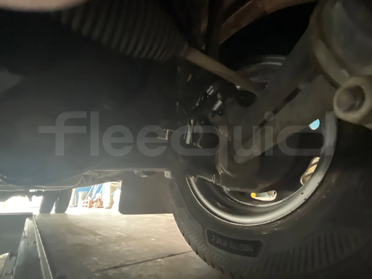 Iveco Daily A50/S30/VI - Euro6 - 125kw - 7.294mt - front axle left side