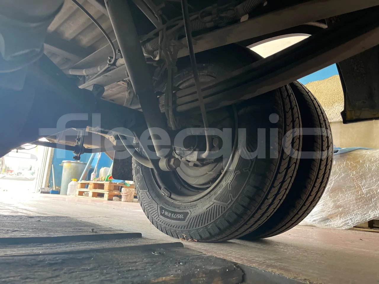 Iveco Daily A50/S30/VI - Euro6 - 125kw - 7.294mt - axle 3 right side