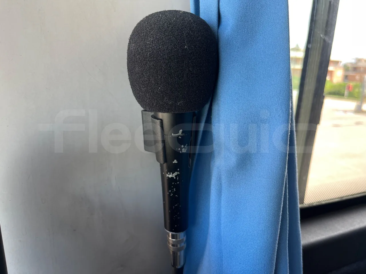 Iveco Evadys SFR130 -EUR5-279kW -11.995m - driver microphone accessories photo