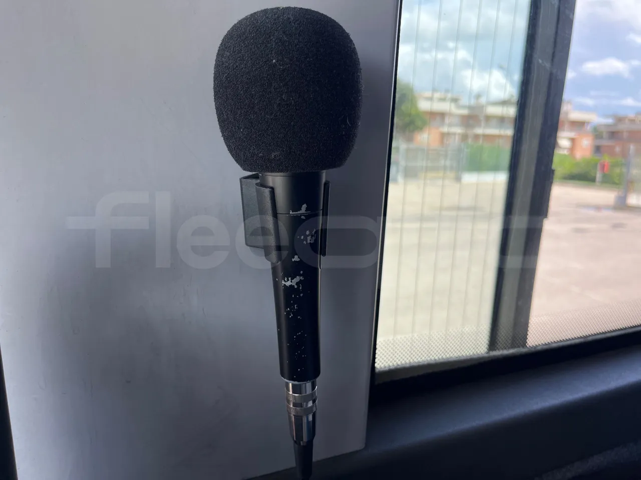 Iveco Evadys SFR130 -EUR5-279kW -11.995m - hostes microphone accessories photo