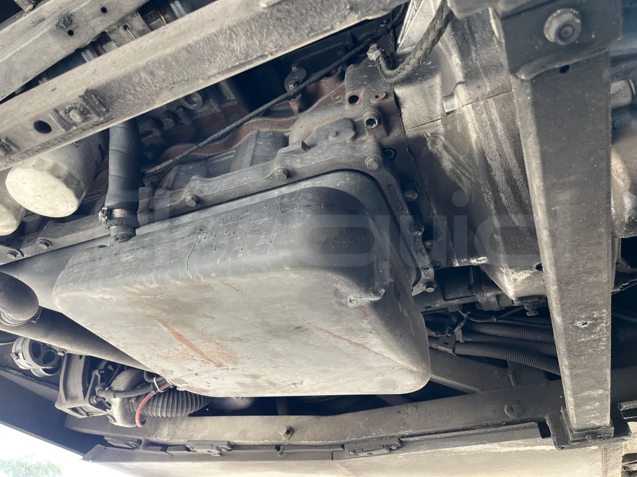 Iveco Evadys SFR130 -EUR5-279kW -11.995m - engine without protection