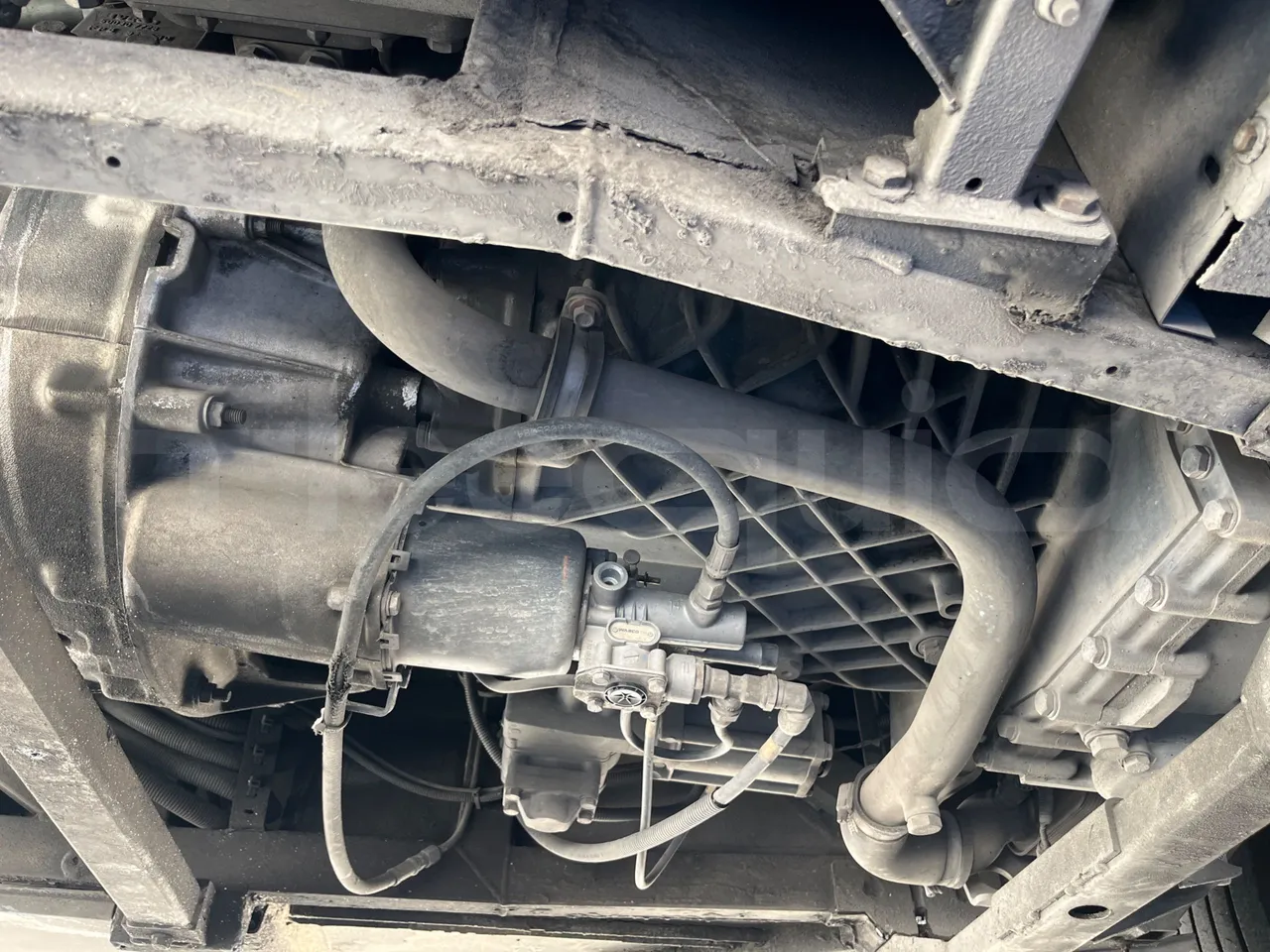 Iveco Evadys SFR130 -EUR5-279kW -11.995m - gearbox photo