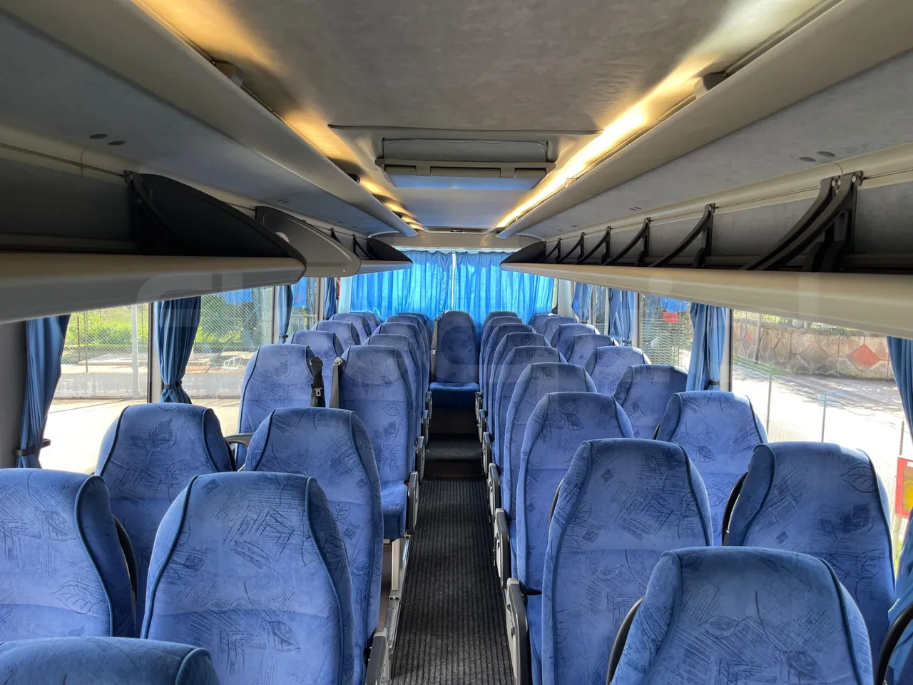 Iveco Evadys SFR130 -EUR5-279kW -11.995m - reverse view middle aisle