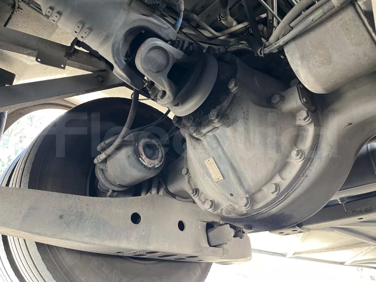 Iveco Evadys SFR130 -EUR5-279kW -11.995m - axle 3 right side