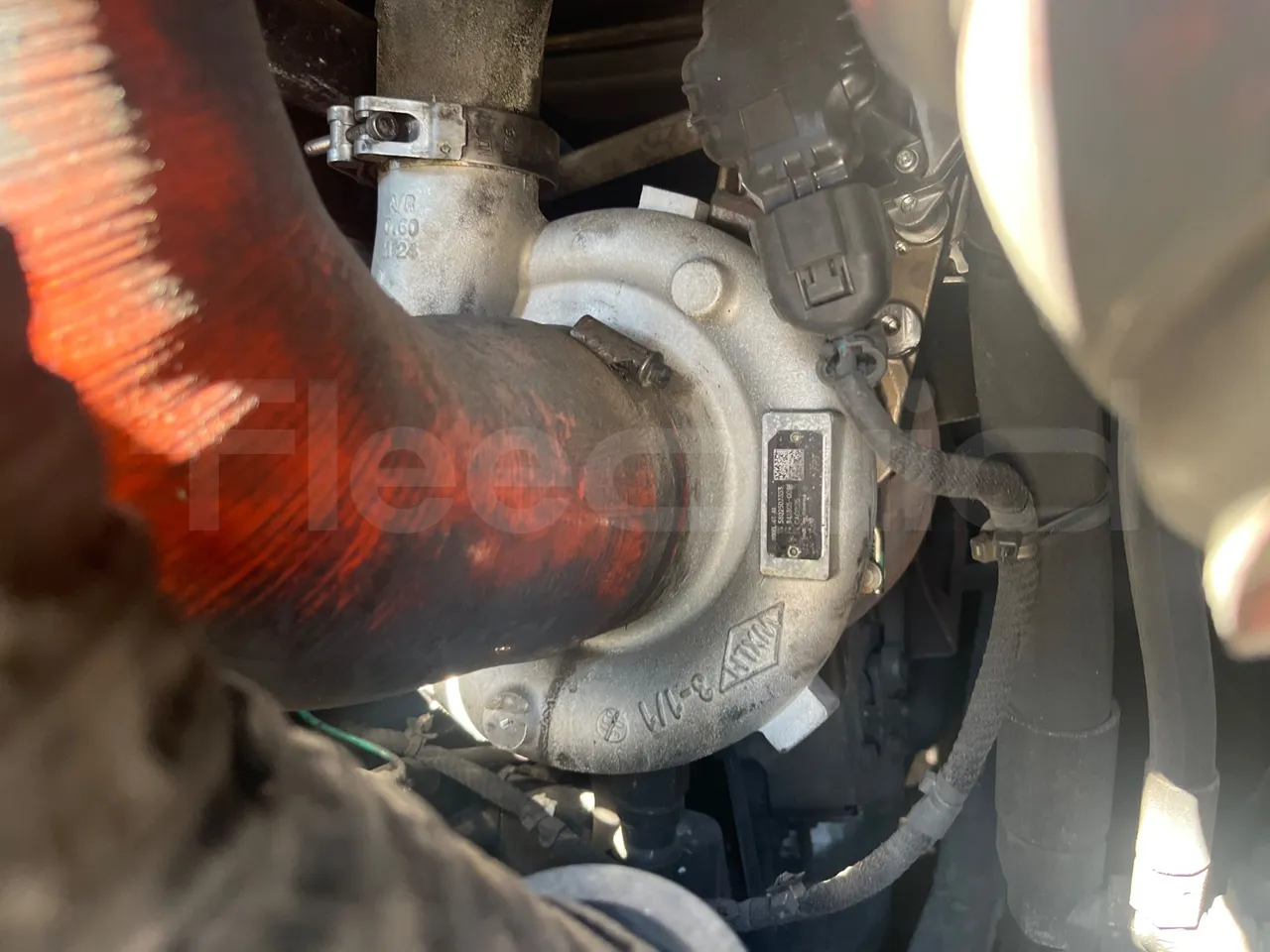 Iveco Magelys   SFR2XX QC M8CU - Euro6 - 294Kw - 12,830mt - engine plate photo