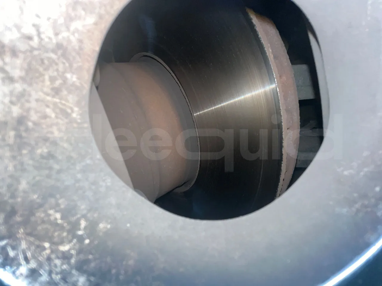 Iveco Magelys   SFR2XX QC M8CU - Euro6 - 294Kw - 12,830mt - front discs left