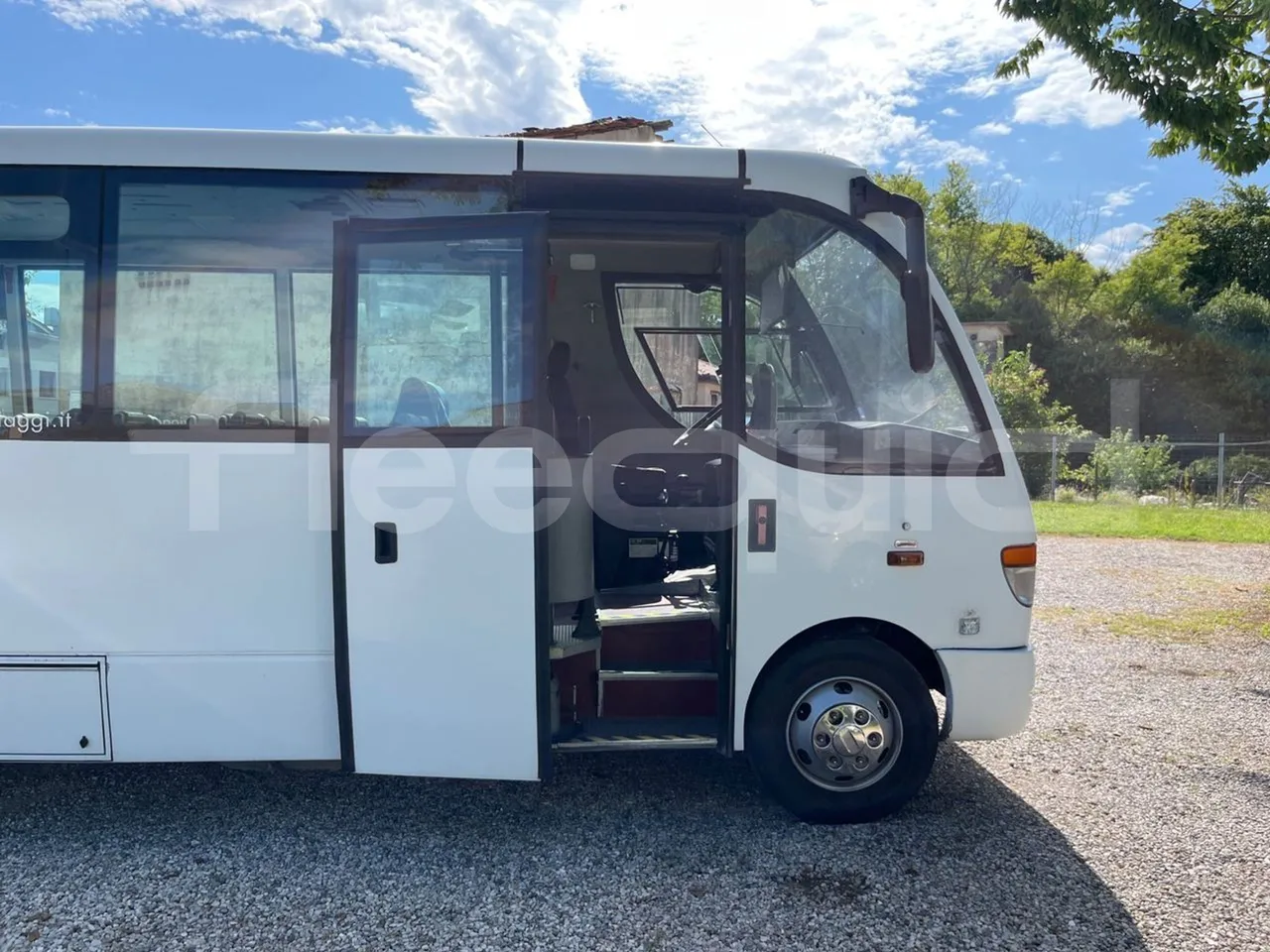 Mercedes-Benz Vario 818S/82 - EUR5 - 130kW - 8.92m - front door 1 open