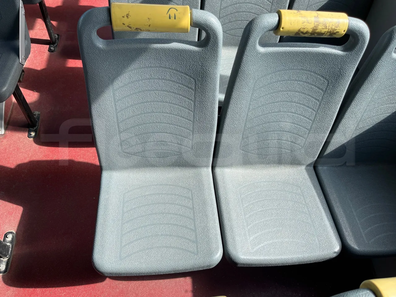 Mercedes-Benz Vario 818S/82 - EUR5 - 130kW - 8.92m - single seat detail
