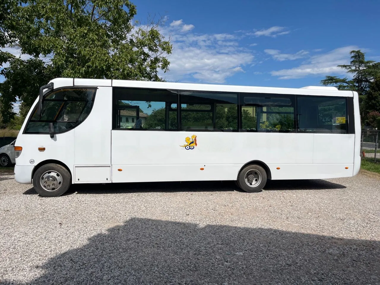 Mercedes-Benz Vario 818S/82 - EUR5 - 130kW - 8.92m - left side photo