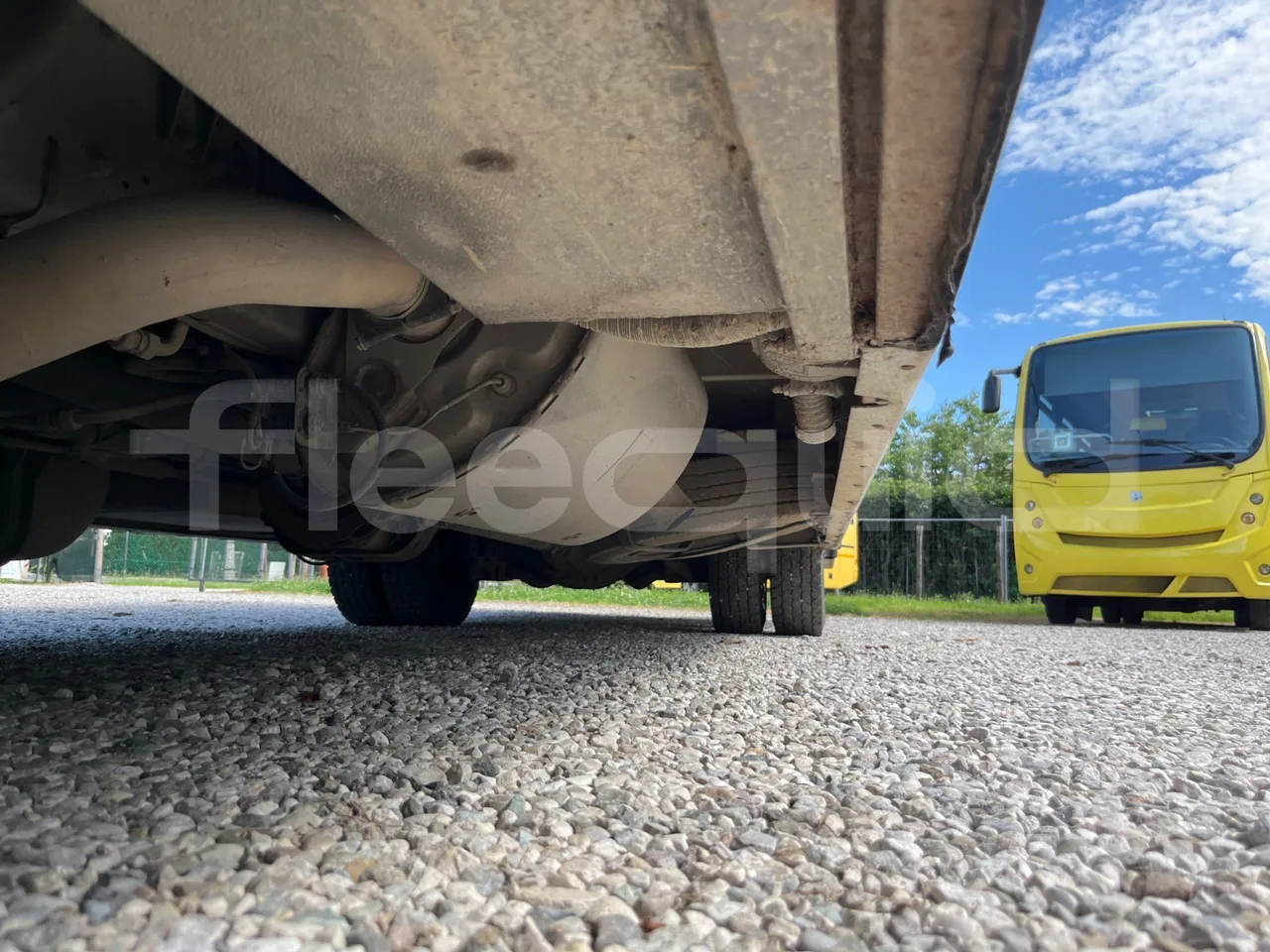 Mercedes-Benz Vario 818S/82 - EUR5 - 130kW - 8.92m - central undercarriage photo