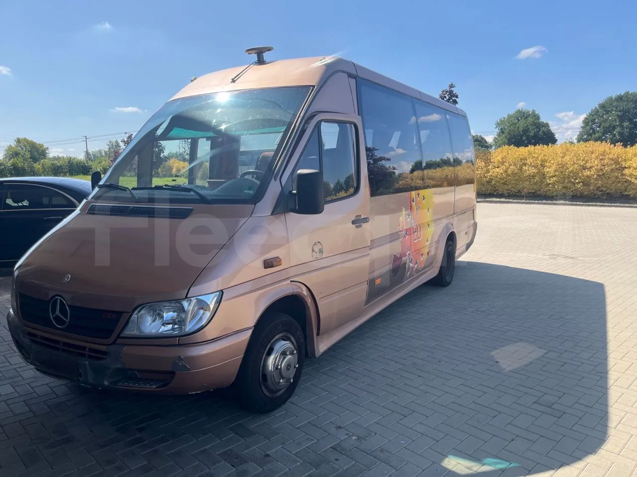 Mercedes-Benz Sprinter 416CD - EUR3 - 115kW - 6.995 - 3/4 front left (mandatory for bus to scrap)