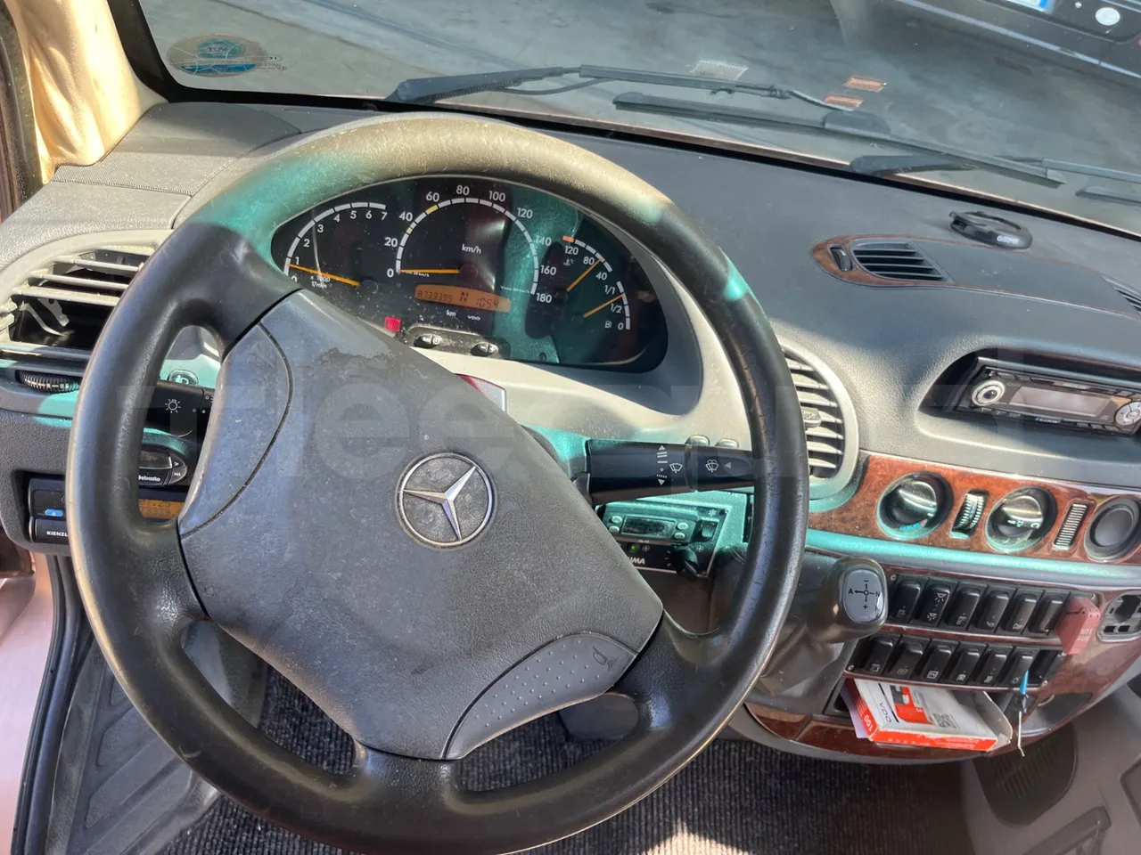 Mercedes-Benz Sprinter 416CD - EUR3 - 115kW - 6.995 - dashboard lights on