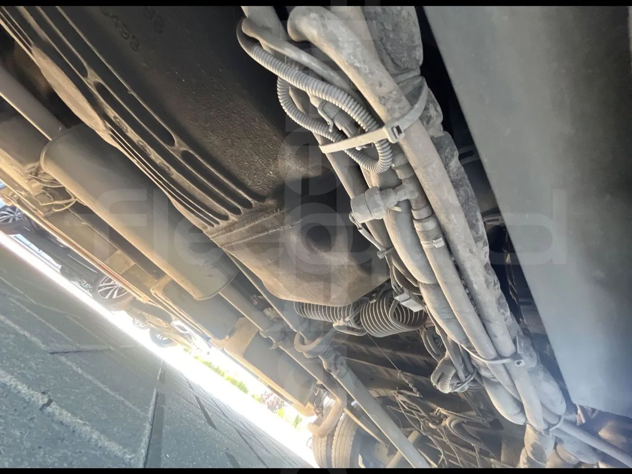 Mercedes-Benz Sprinter 416CD - EUR3 - 115kW - 6.995 - front air springs right
