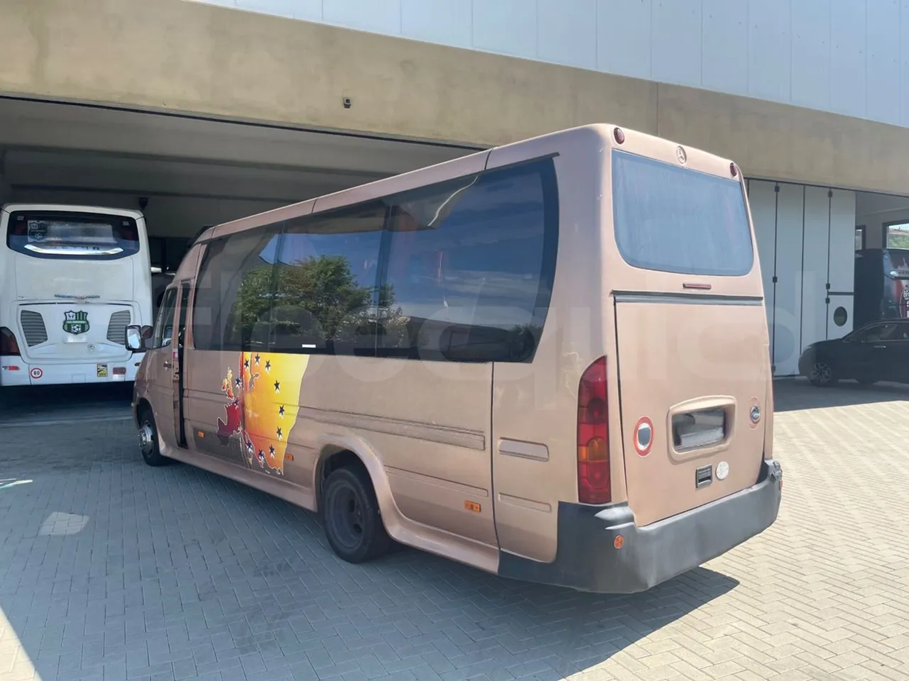 Mercedes-Benz Sprinter 416CD - EUR3 - 115kW - 6.995 - left side photo