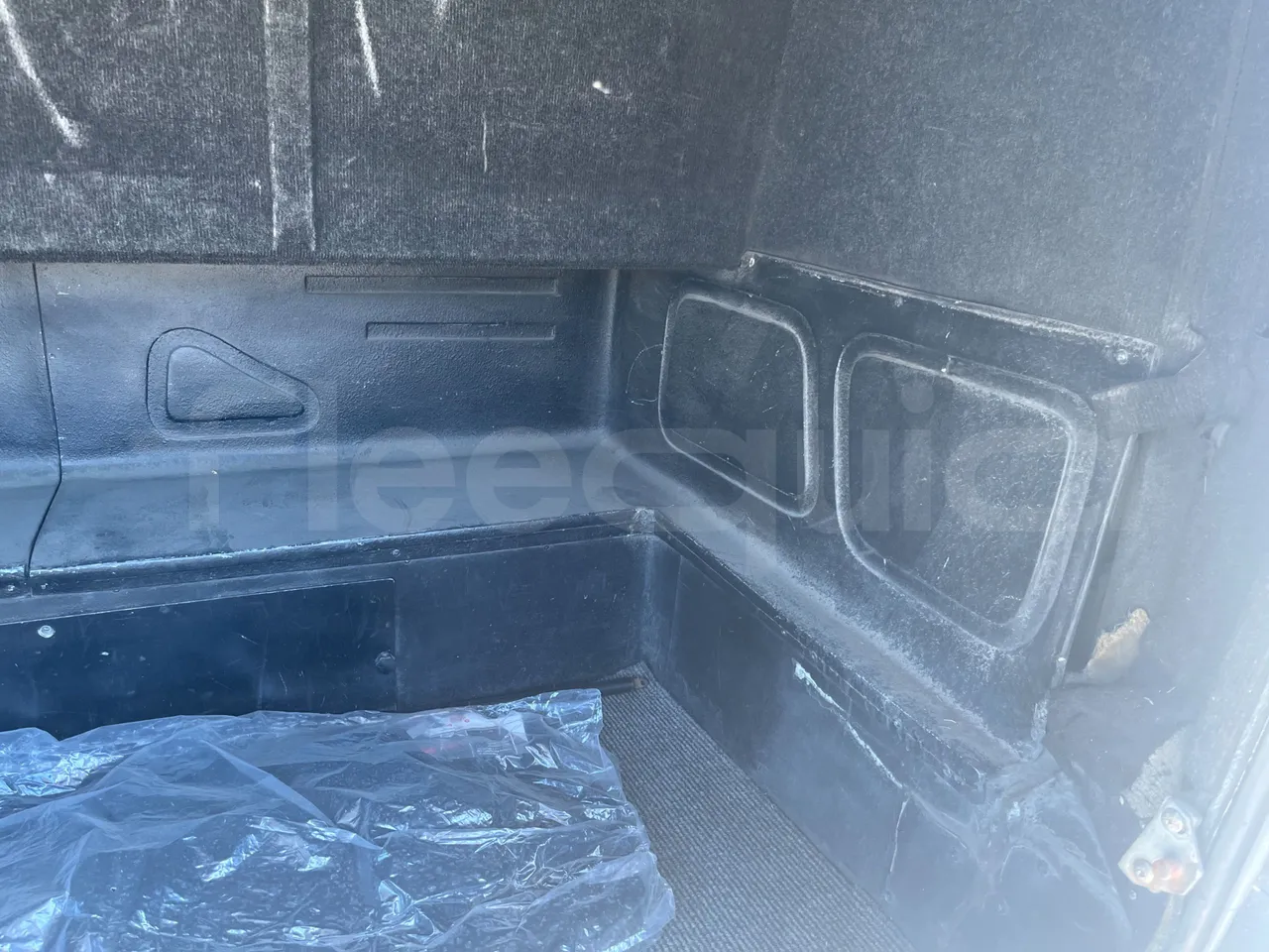 Mercedes-Benz Sprinter 416CD - EUR3 - 115kW - 6.995 - under carpet photo