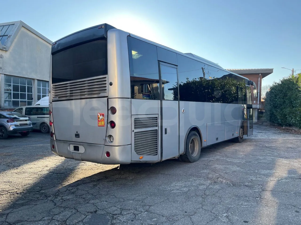 Otokar Navigo G240S35 - EUR4 - 176kW - 9.174m - 3/4 right rear doors closed