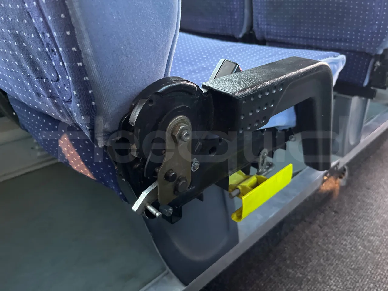 Otokar Navigo G240S35 - EUR4 - 176kW - 9.174m - armrest detail photo