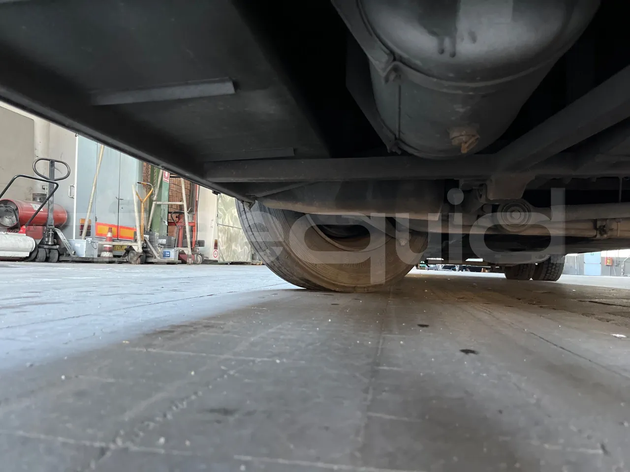 Otokar Navigo G240S35 - EUR4 - 176kW - 9.174m - front axle right side