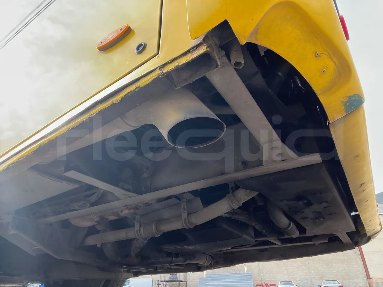 Mercedes-Benz OC500LE 1830H - EUR4 - 220kW - 12.800m - axle 2 caliper brakes left
