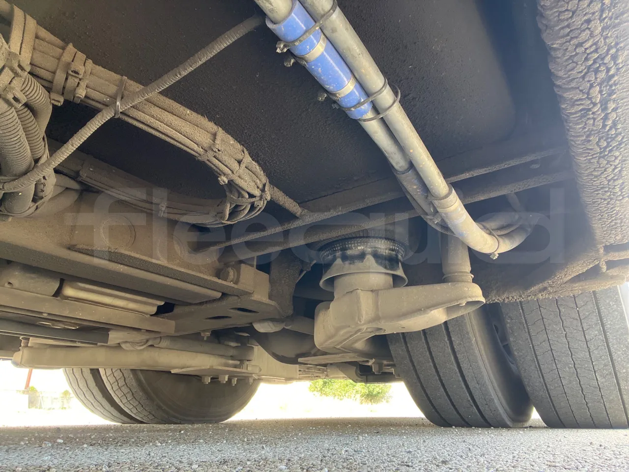 Mercedes-Benz OC500LE 1830H - EUR4 - 220kW - 12.800m - axle 2 caliper brakes right
