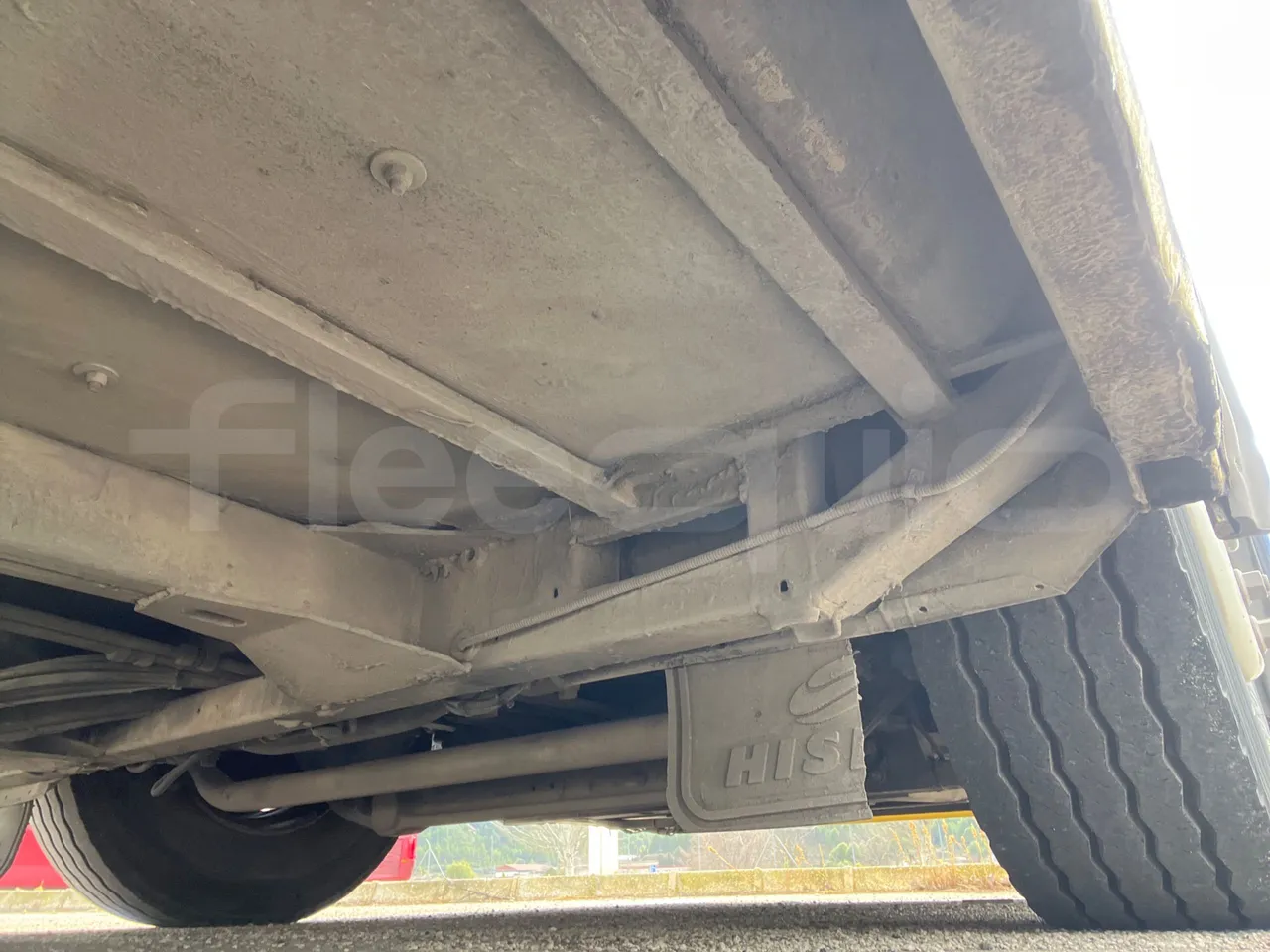 Mercedes-Benz OC500LE 1830H - EUR4 - 220kW - 12.800m - axle 3 air springs 1 right