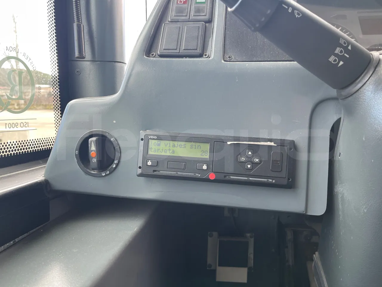 Mercedes-Benz OC500LE 1830H - EUR4 - 220kW - 12.800m - Tachograph