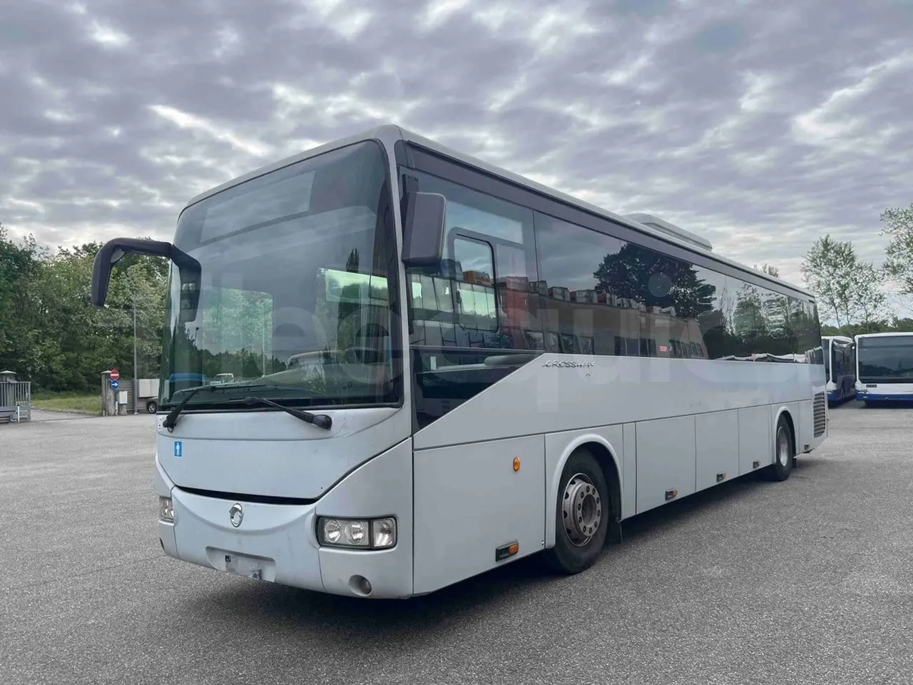 Iveco Crossway SFR160 - Euro5 - 280KW - 11.955mt - 3/4 front left