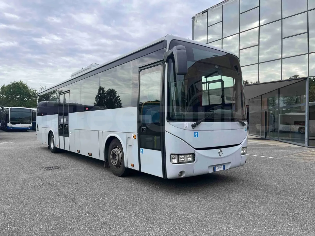 Iveco Crossway SFR160 - Euro5 - 280KW - 11.955mt - 3/4 front right doors
