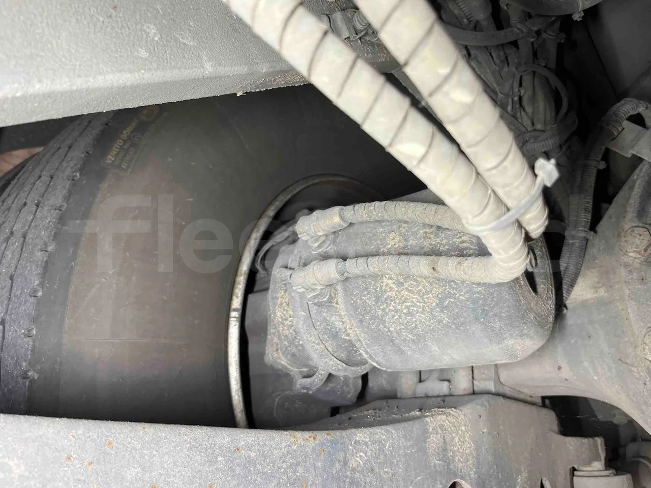 Iveco Crossway SFR160 - Euro5 - 280KW - 11.955mt - axle 2 caliper brakes left