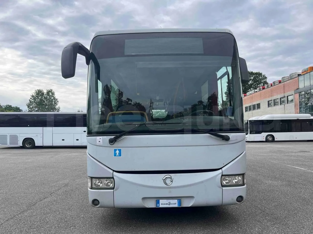 Iveco Crossway SFR160 - Euro5 - 280KW - 11.955mt - front photo