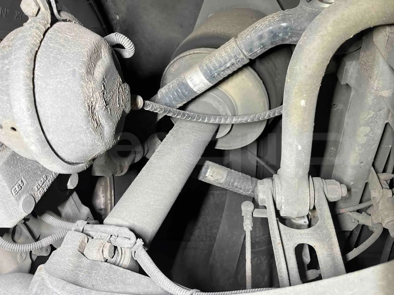 Iveco Crossway SFR160 - Euro5 - 280KW - 11.955mt - front shock absorbers right