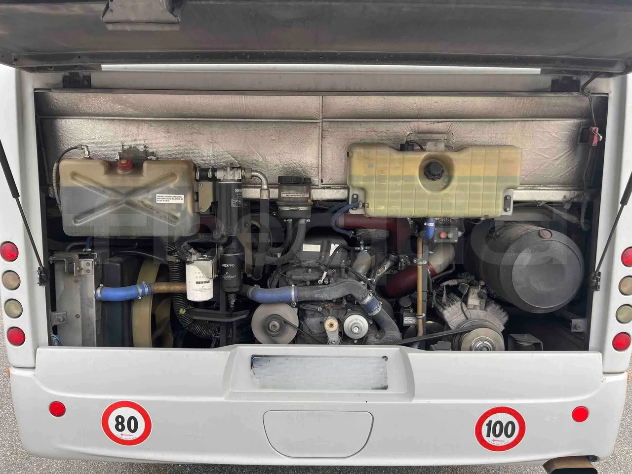 Iveco Crossway SFR160 - Euro5 - 280KW - 11.955mt - rear hatch open