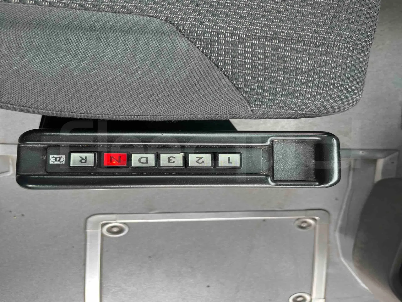 Iveco Crossway SFR160 - Euro5 - 280KW - 11.955mt - hostess seat photo